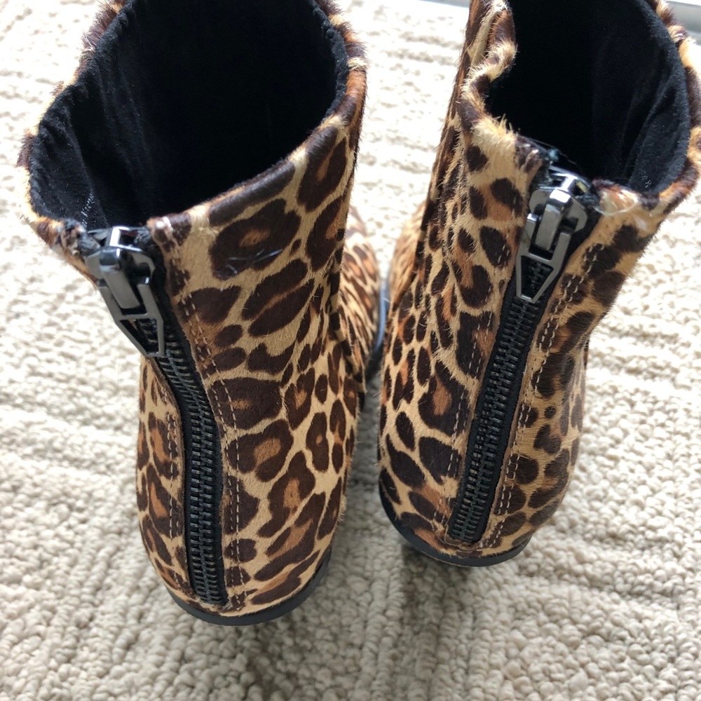 Practically Brand New Leopard Print Boots!! Super… - image 3